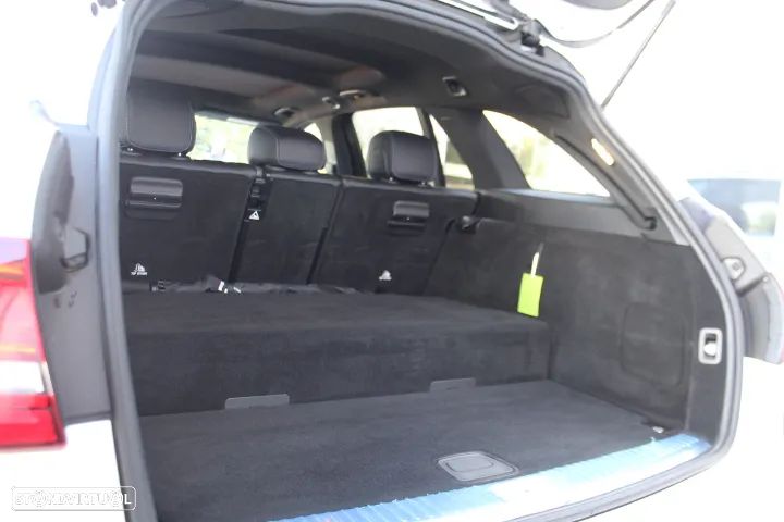 Mercedes-Benz C 300 de AMG Line - 36