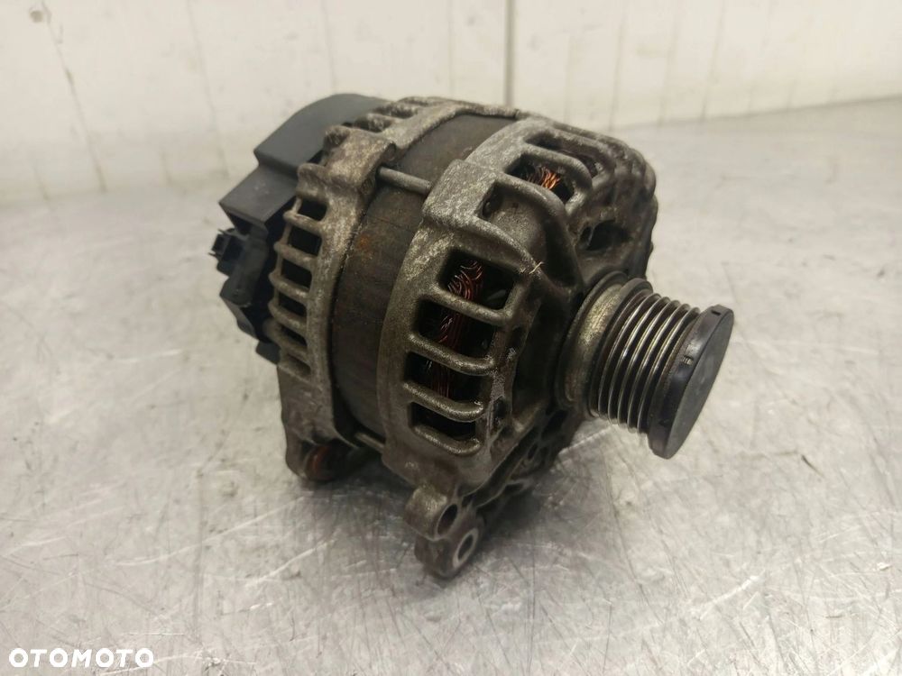 Alternator Audi A4 B8 8K VW Seat Skoda 2.0 TDI 03L903017 - 2