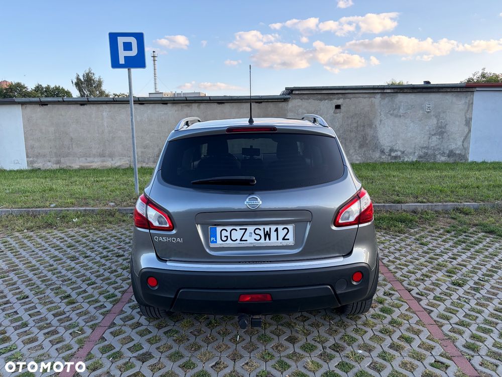 Nissan Qashqai - 10