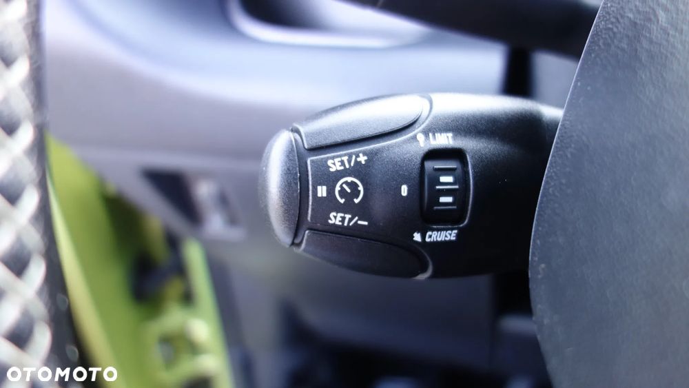 Citroën C3 Picasso 1.4i Exclusive - 21