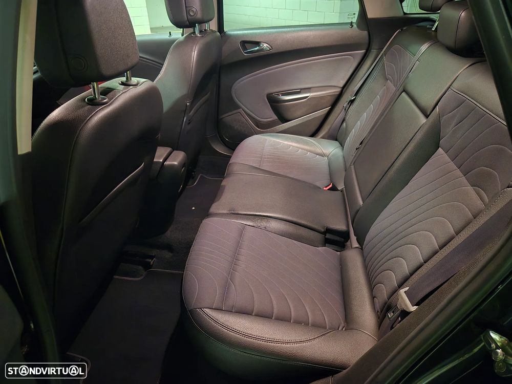 Opel Astra Sports Tourer 1.6 CDTi Cosmo S/S - 23