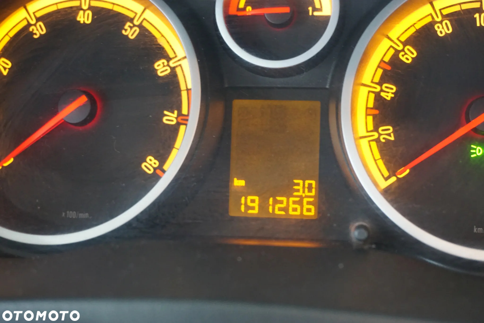 Opel Corsa 1.4 16V Color Edition - 21