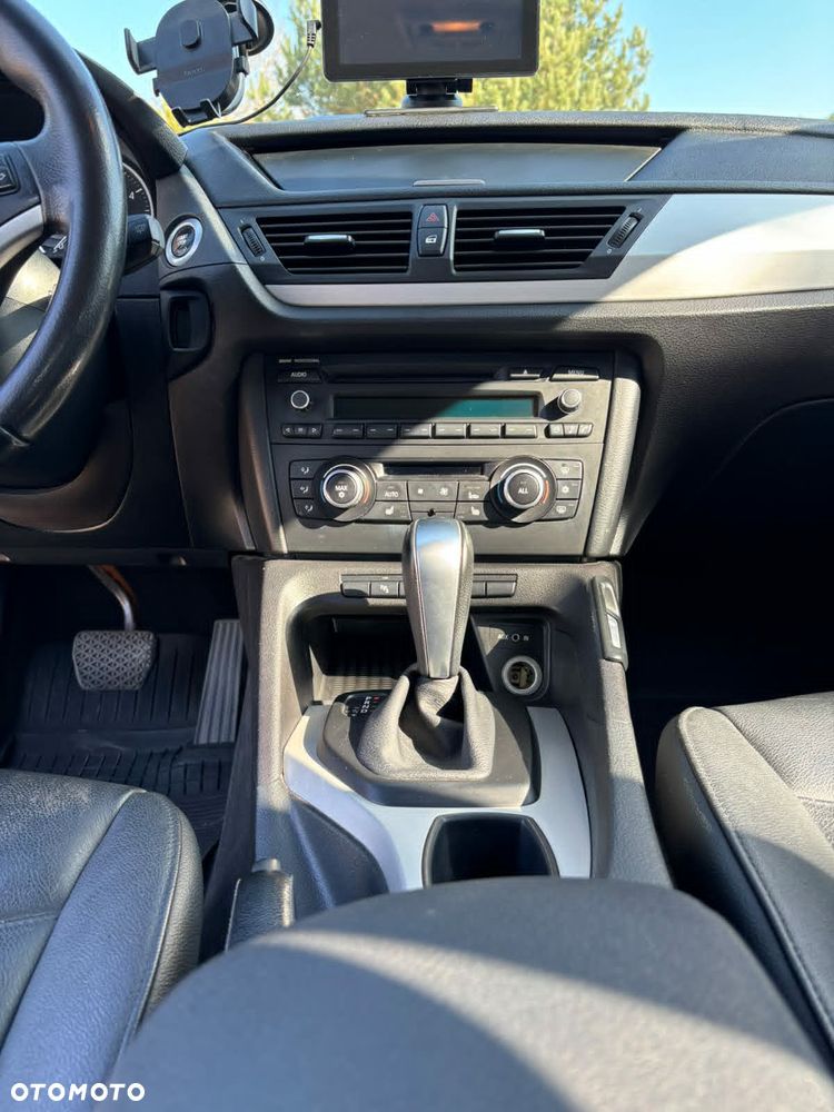 BMW X1 xDrive23d - 12