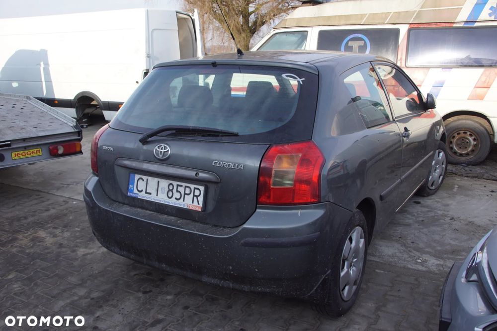 Auto na części - Toyota Corolla E12 1.4 VVT-i 97 KM 4ZZ-FE MTM 1C3 2002R Silnik Skrzynia Drzwi Maska Klapa Zderzak Błotnik Szyba Klamka Lampa Lusterko Deska Kokpit Sterownik Moduł Czujnik Licznik Panel Kierownica - 5