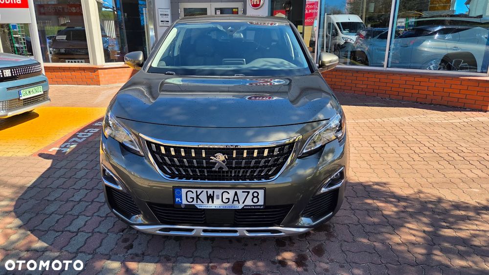 Peugeot 3008 1.2 PureTech Allure - 4