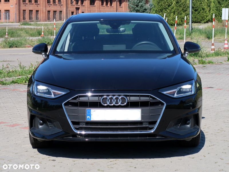 Audi A4 Limousine 35 TFSI mHEV Advanced S tronic - 11