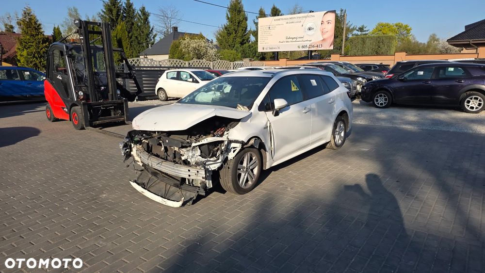 Toyota Corolla 1.8 Hybrid Comfort - 10