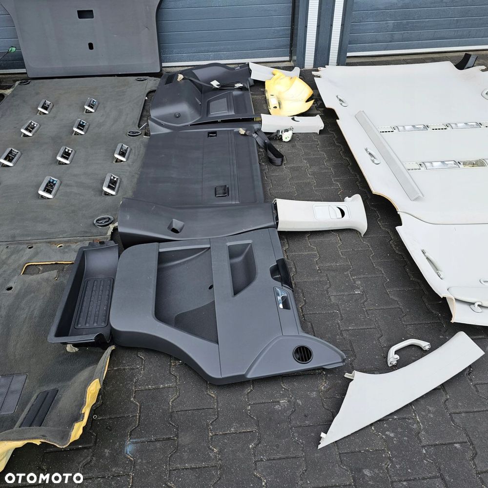 VW T5 T6 CARAVELLE KRÓTKA wnętrze wykładzina tapicerka fotel fotele KOMPLET - 9