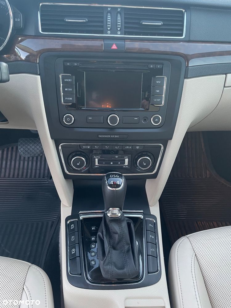 Skoda Superb 2.0 TDI 4x4 Elegance DSG - 8