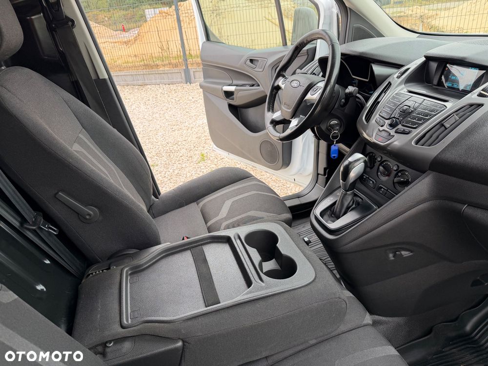 Ford Transit Connect - 21