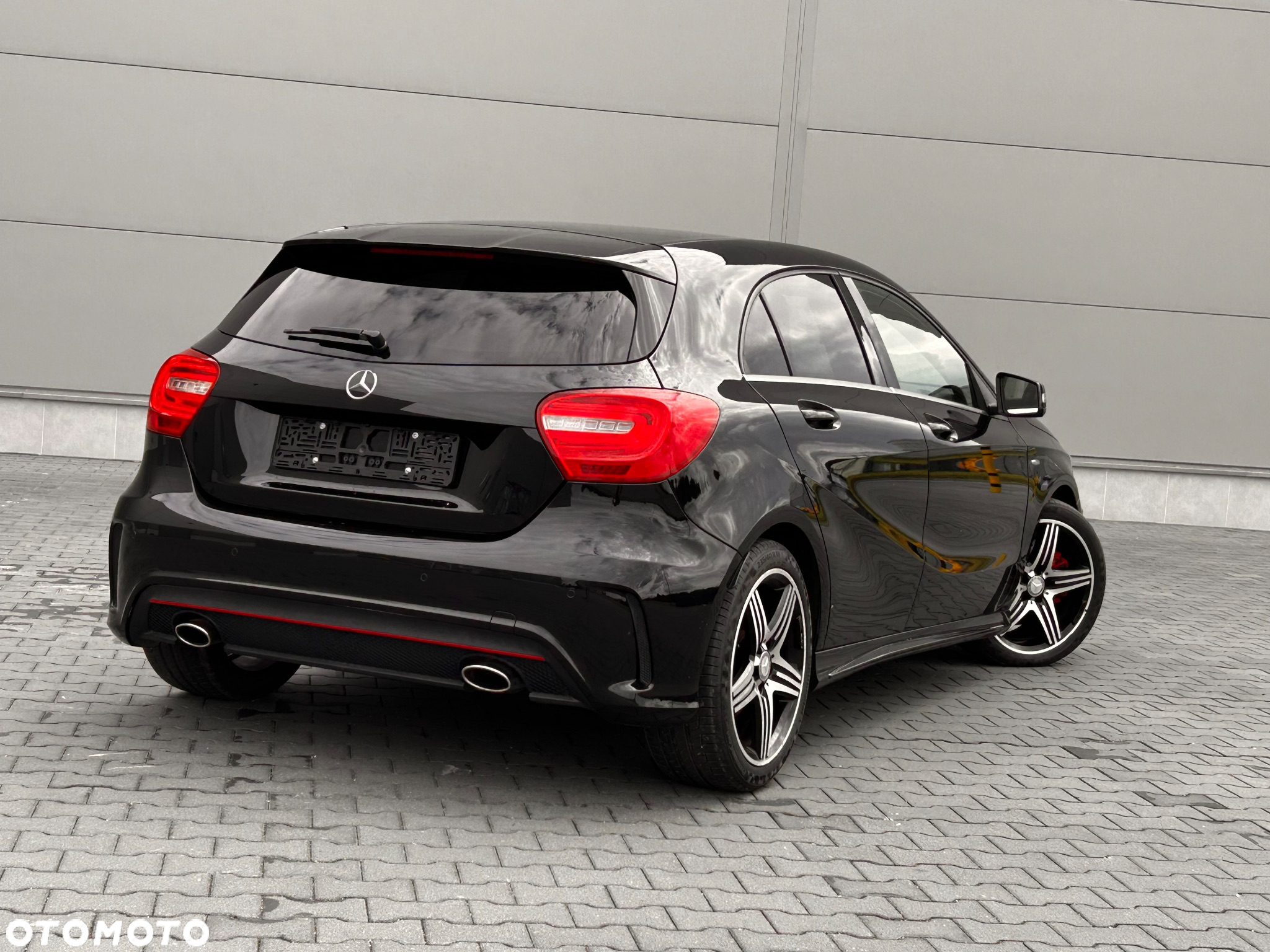 Mercedes-Benz Klasa A 250 (BlueEFFICIENCY) 7G-DCT AMG Sport - 20