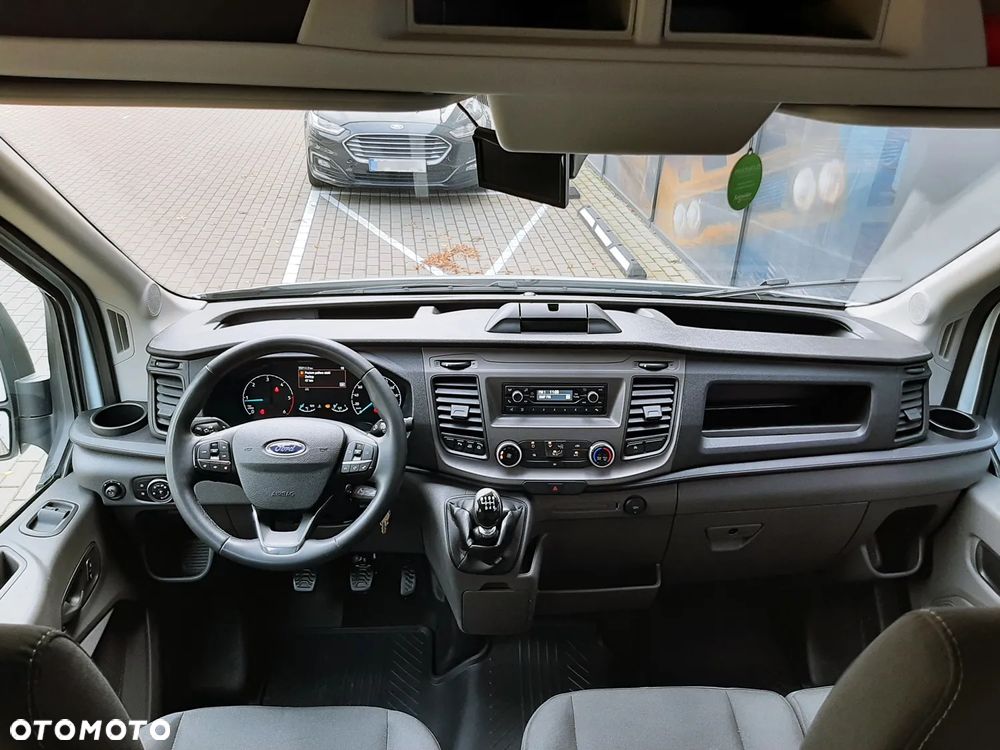 Ford Transit - 18