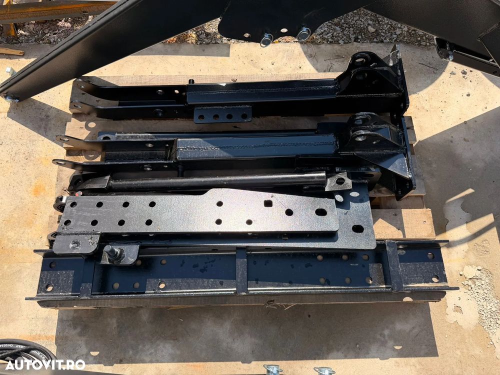 Terraking Incarcator frontal 700KG pentru UTB650 - 3