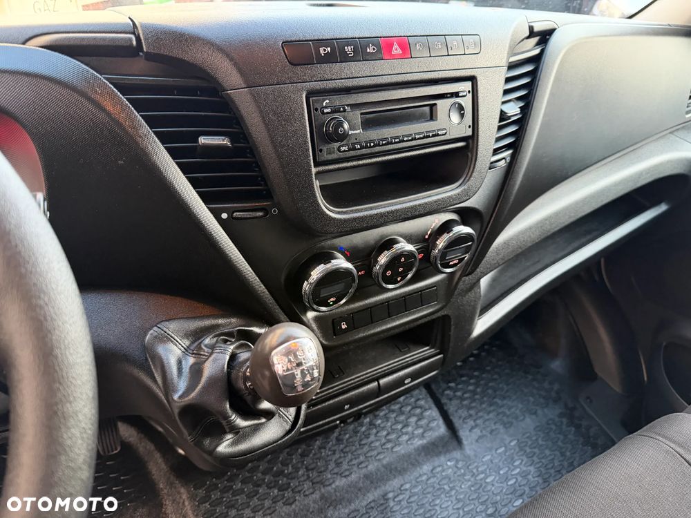 Iveco Daily L4H2 Bliźniaki - 18