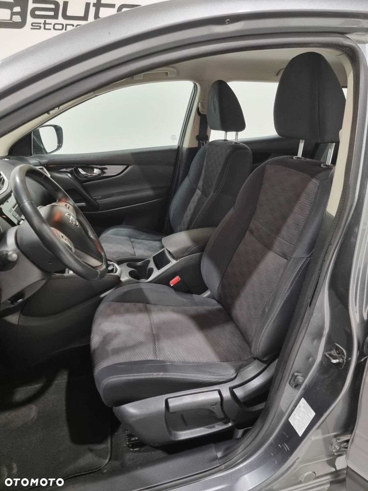 Nissan Qashqai - 14