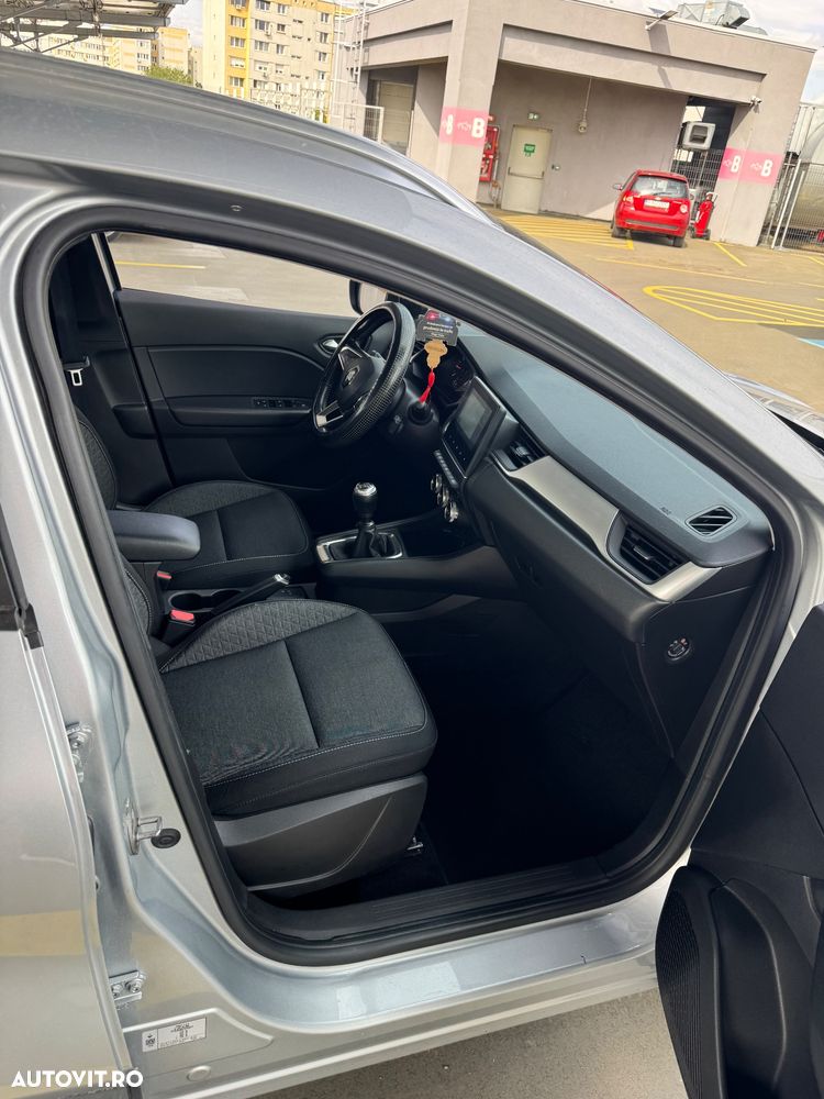 Renault Captur - 12
