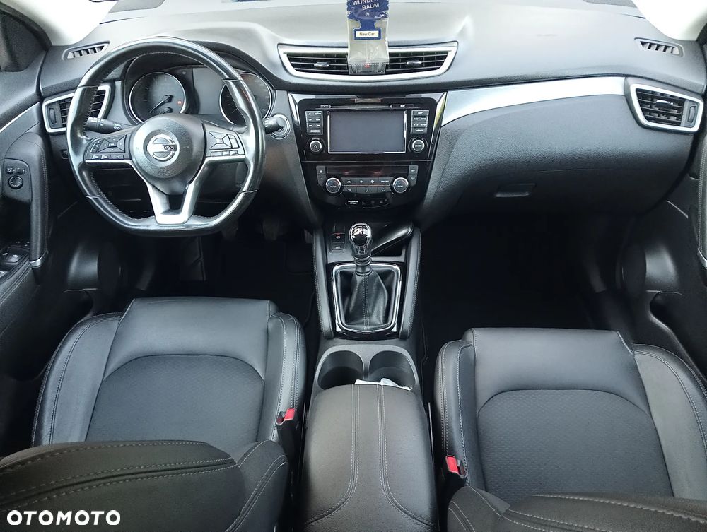 Nissan Qashqai 1.6 DIG-T Tekna+ - 19