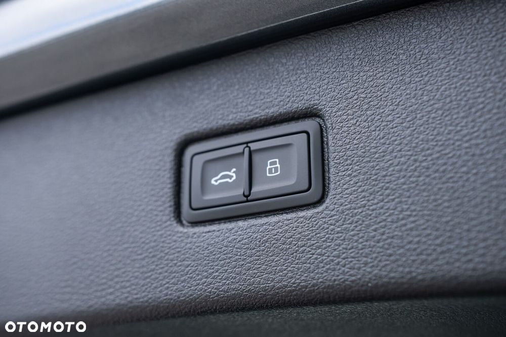 Audi Q7 - 12