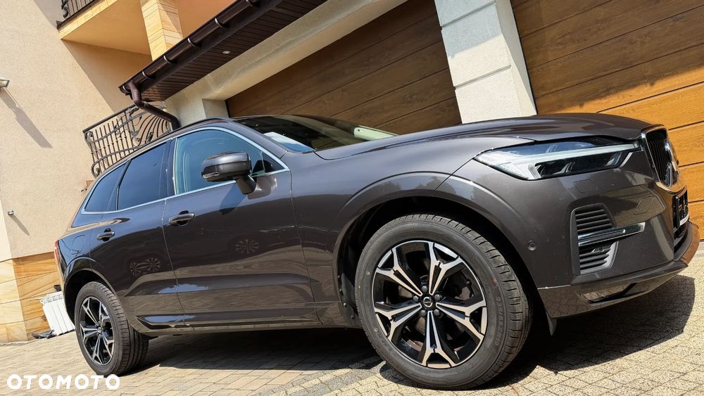 Volvo XC 60 B4 D Geartronic Momentum Pro - 11
