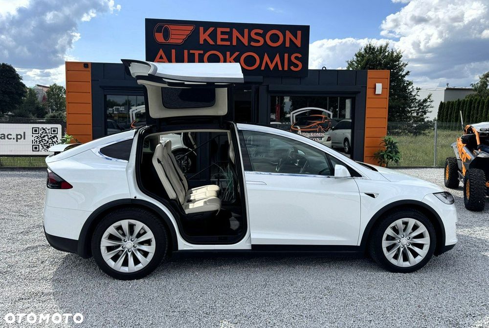 Tesla Model X Long Range Plus - 7