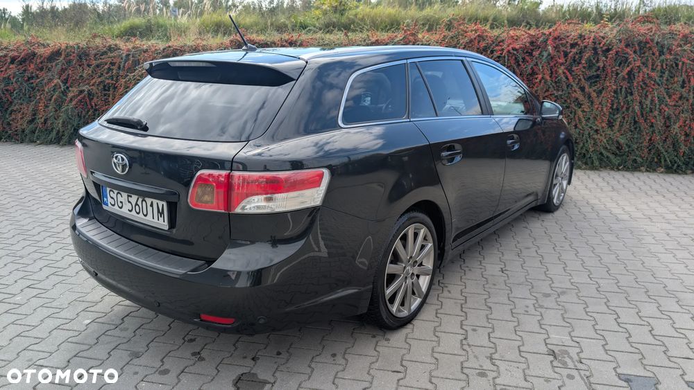 Toyota Avensis 2.0 Prestige NAVI - 7