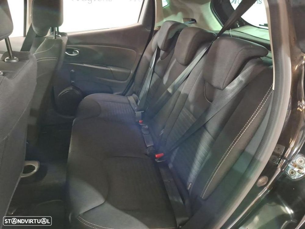Renault Clio — photo 4