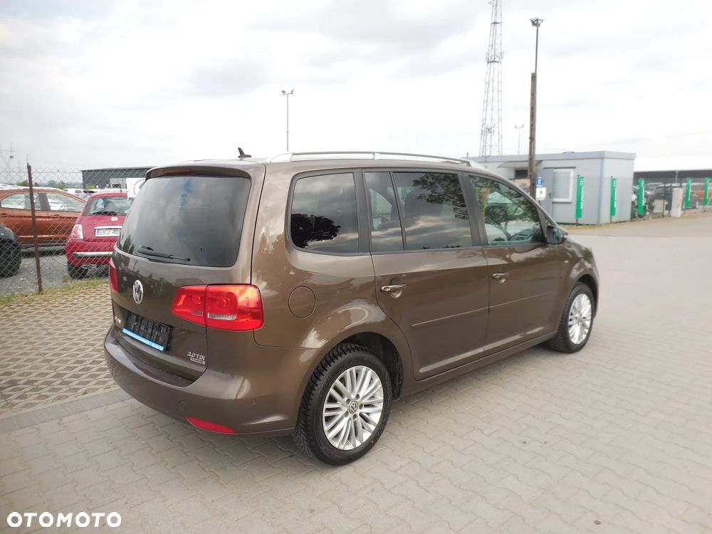 Volkswagen Touran 2.0 TDI DPF BlueMotion Technology Comfortline - 7