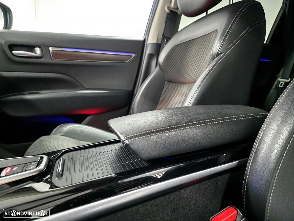 Renault Koleos 2.0 dCi Intens X-Tronic - 39