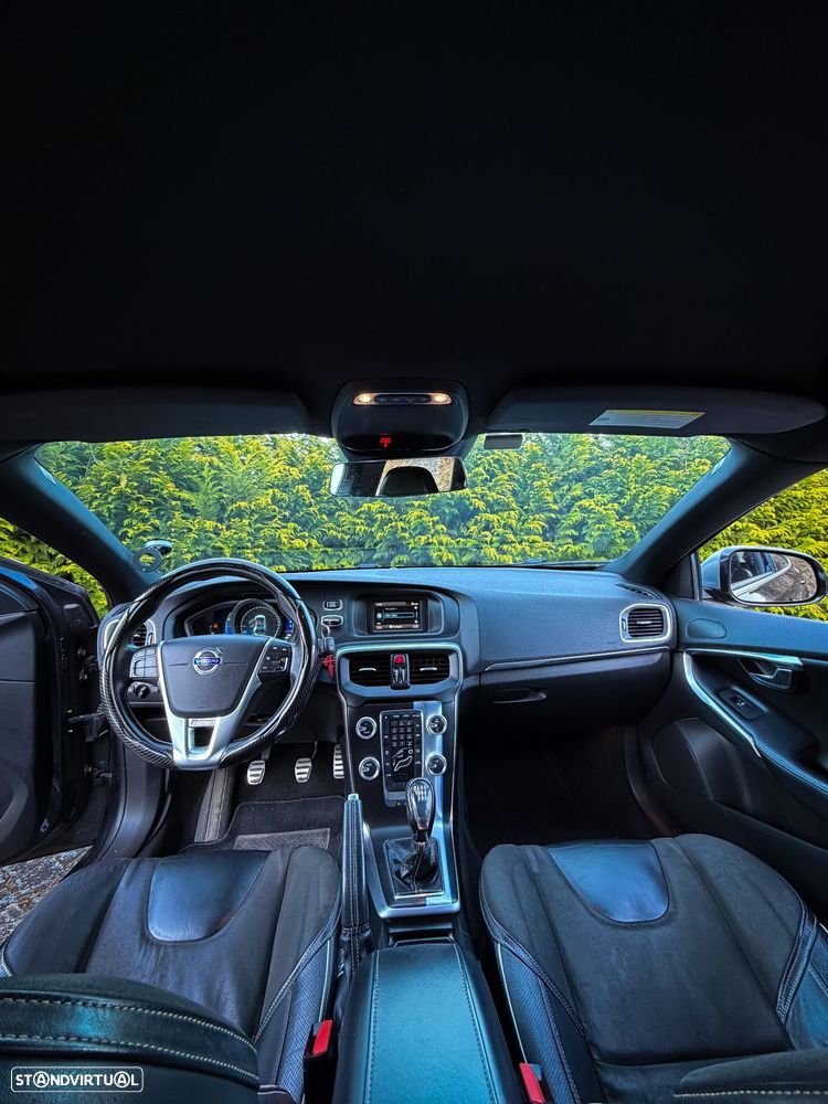 Volvo V40 1.6 D2 R-Design - 11