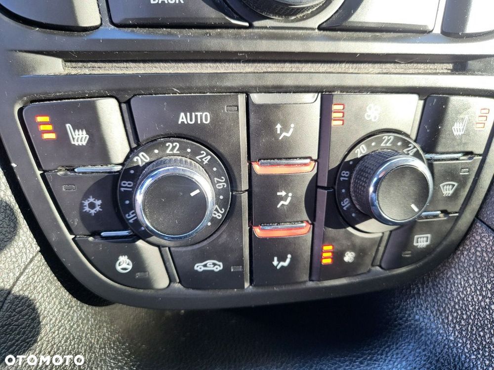 Opel Meriva - 26
