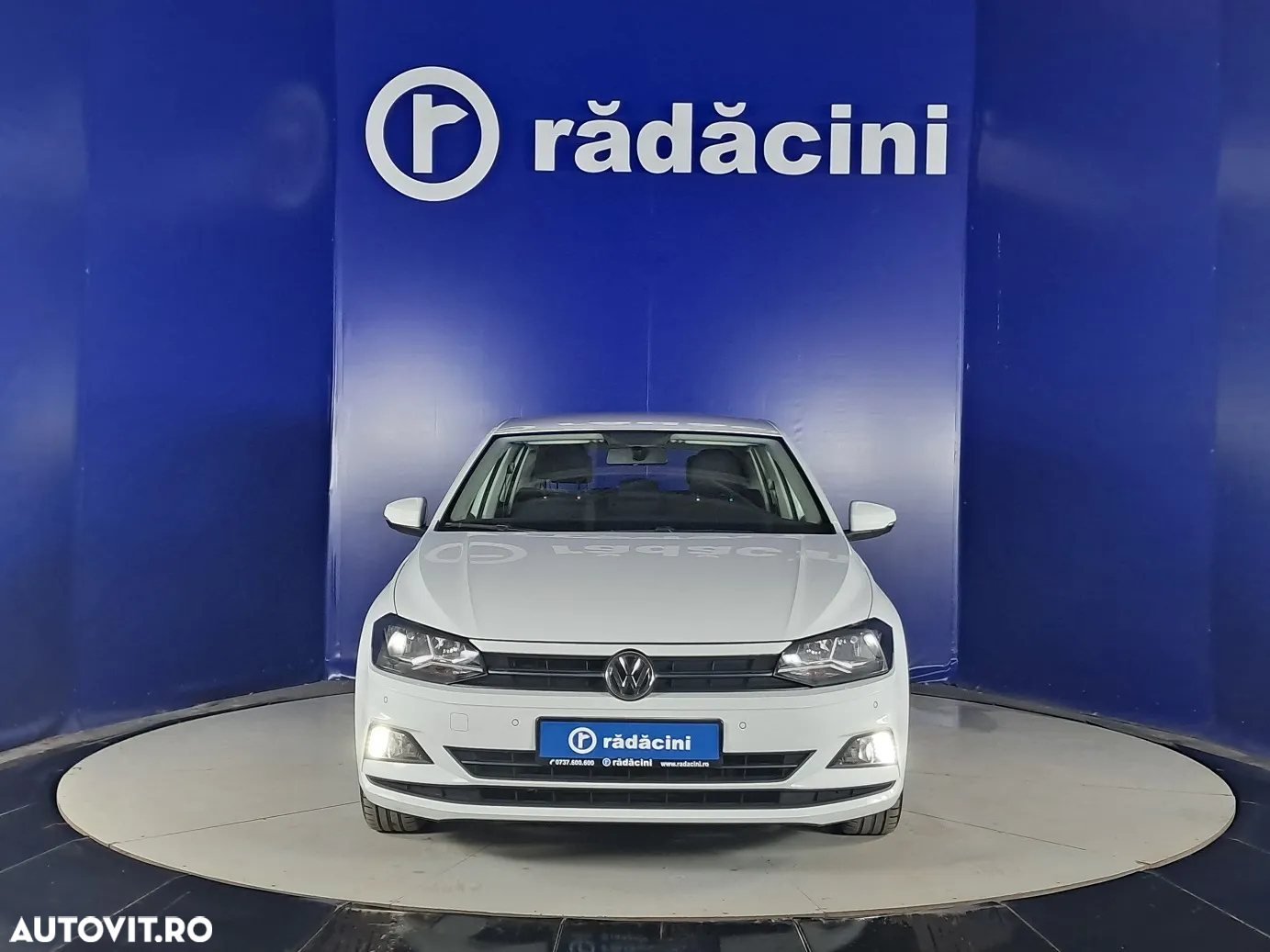 Volkswagen Polo - 8