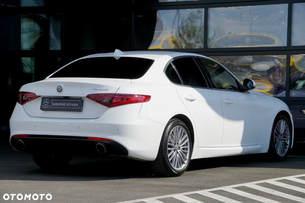 Alfa Romeo Giulia 2.0 Turbo Super - 6