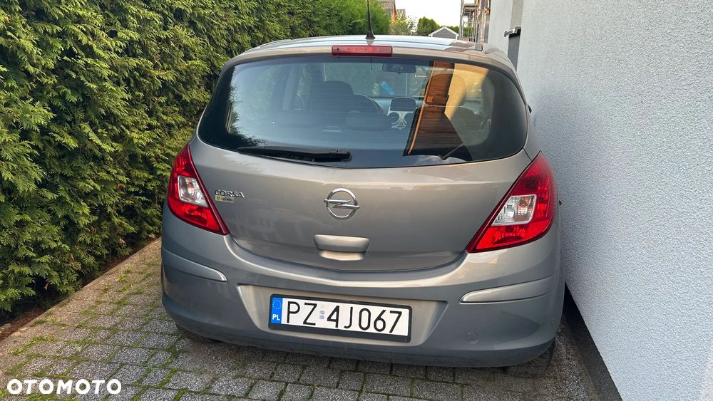 Opel Corsa - 2