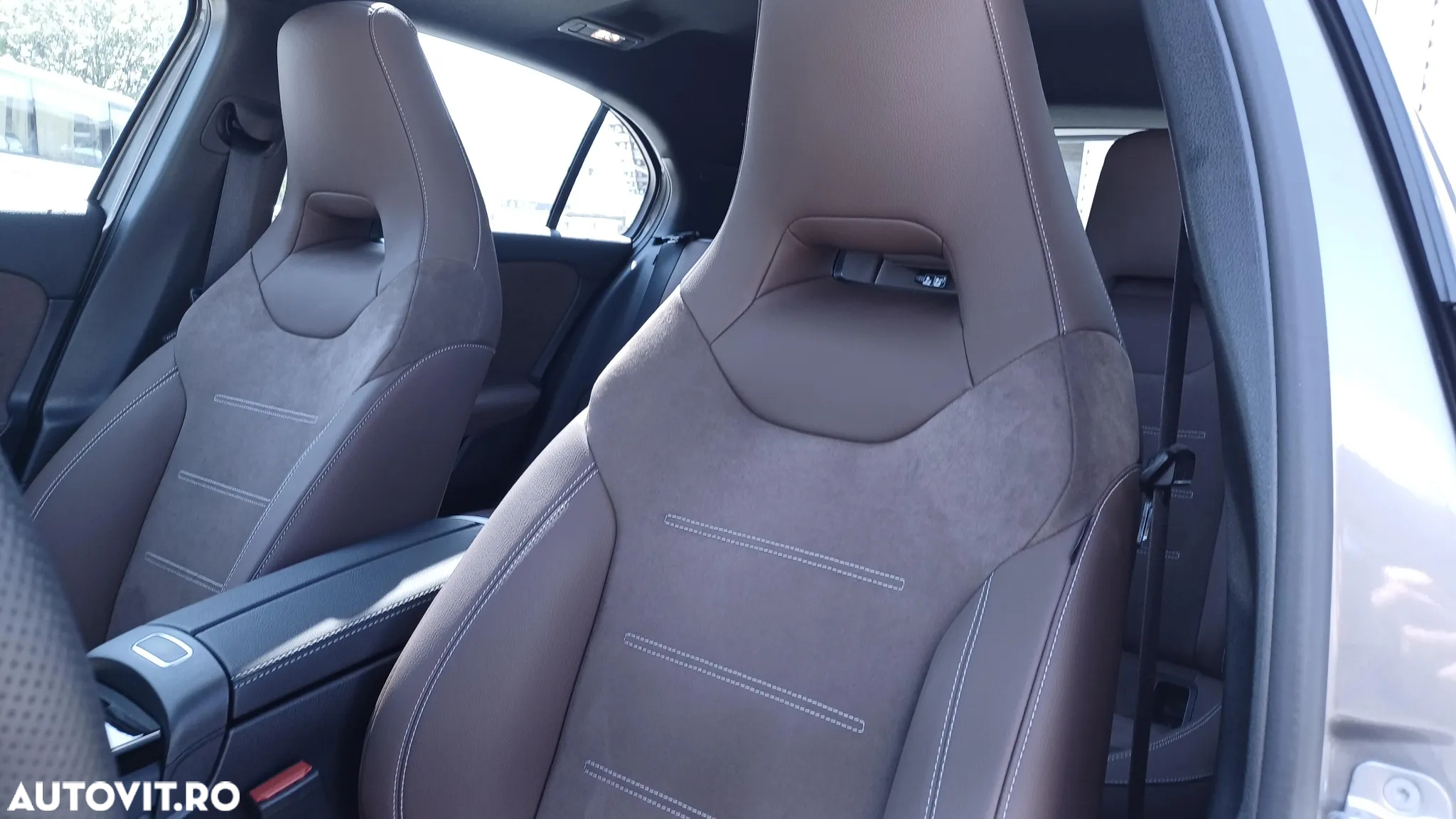 Mercedes-Benz A 250 e Aut. - 11