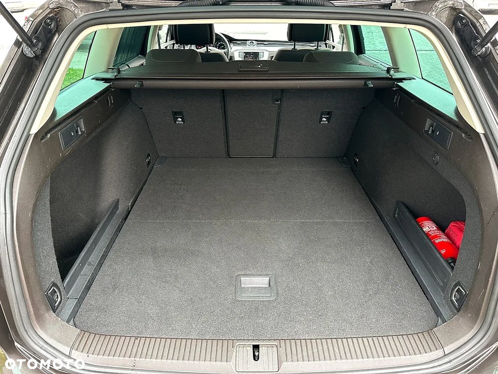 Volkswagen Passat 2.0 TDI BMT SCR Comfortline DSG7 - 13