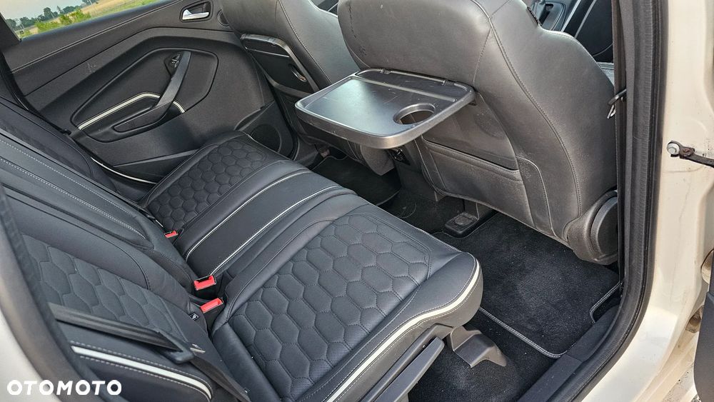 Ford Kuga 2.0 TDCi 4x4 Vignale - 13