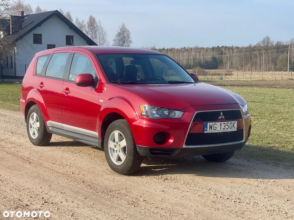 Mitsubishi Outlander 2.0 2WD Invite - 1