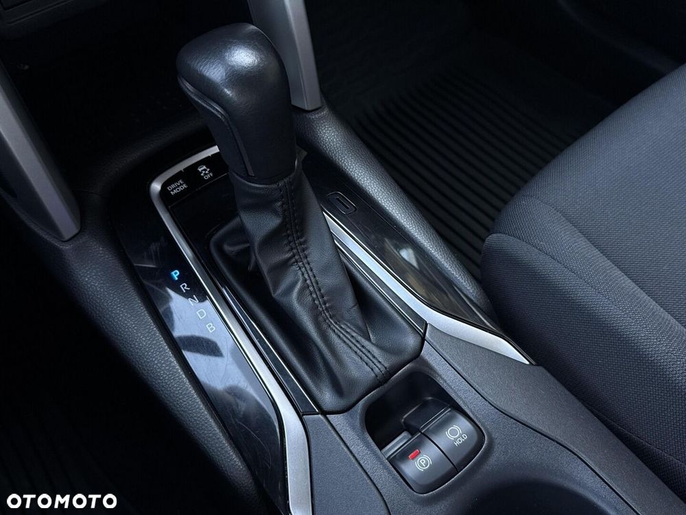 Toyota Corolla Cross - 27