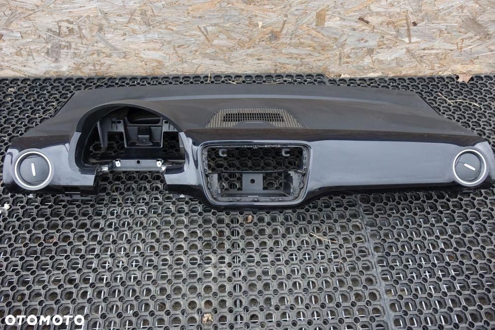 DESKA ROZDZIELCZA SKODA CITIGO 1.0 1S1857002BP - 2