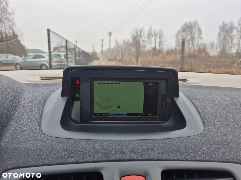 Renault Megane TCe 130 Night and Day - 14