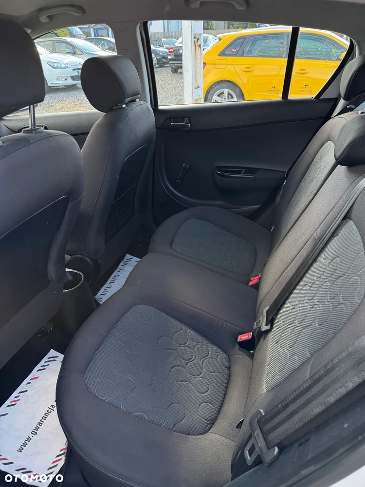 Hyundai i20 1.2 Edition Plus - 6