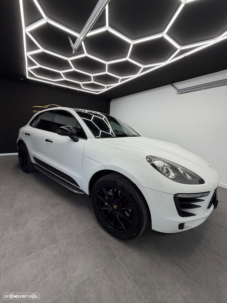 Porsche Macan S - 3