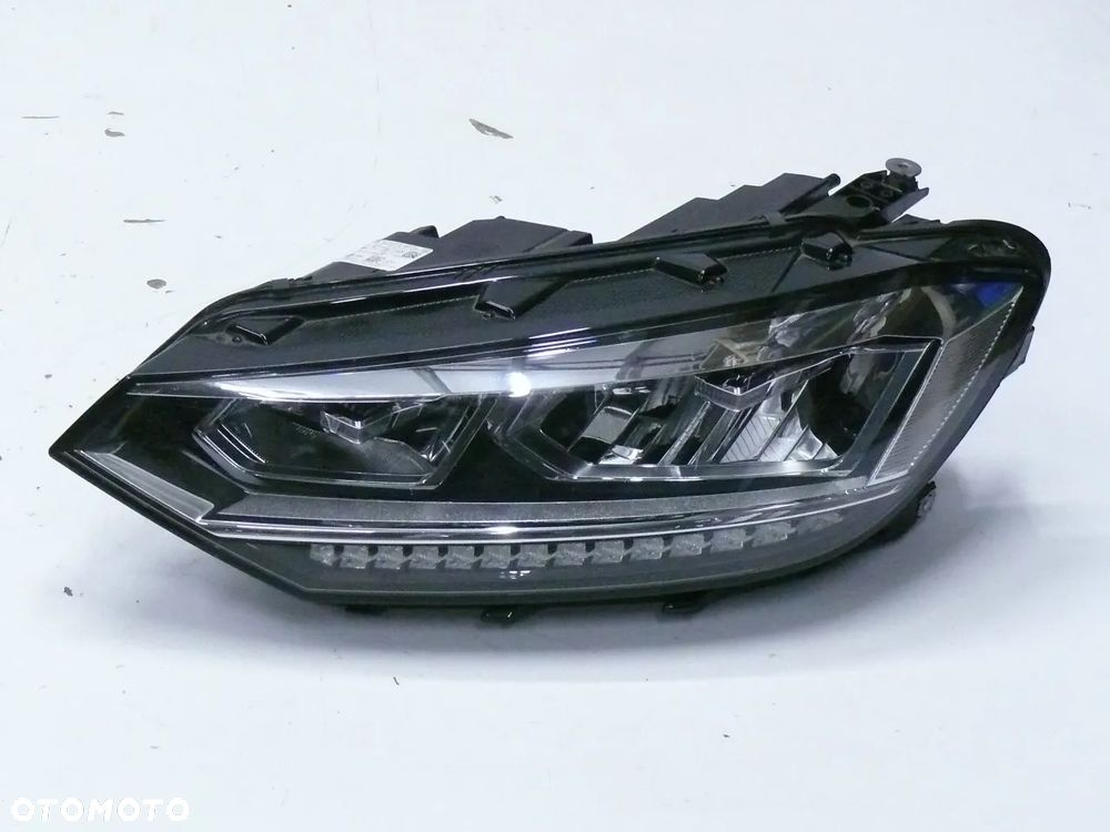 LAMPA PRZEDNIA LEWA VOLKSWAGEN TOUARAN III 5TB 2015 LED FULL