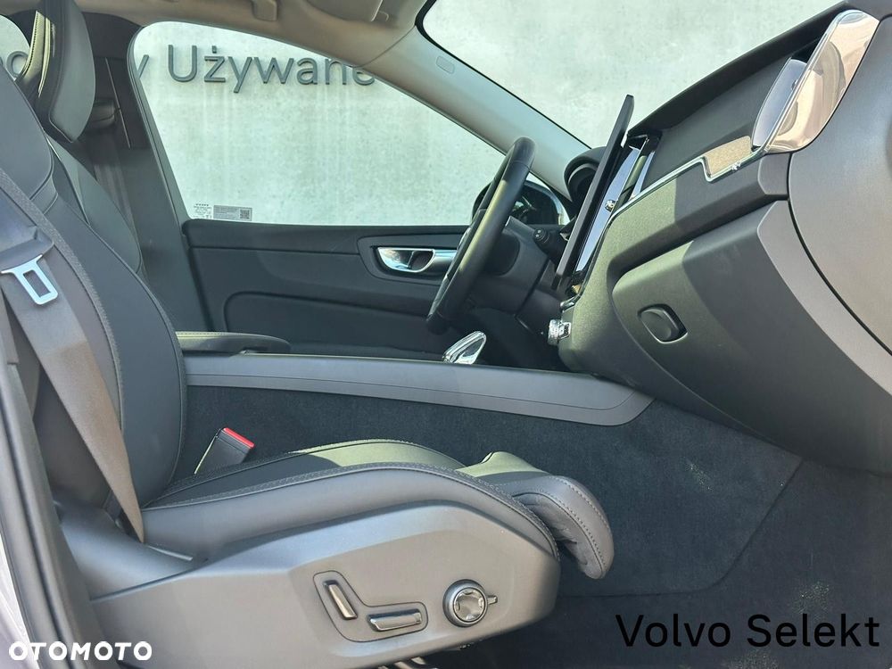 Volvo XC 60 - 38