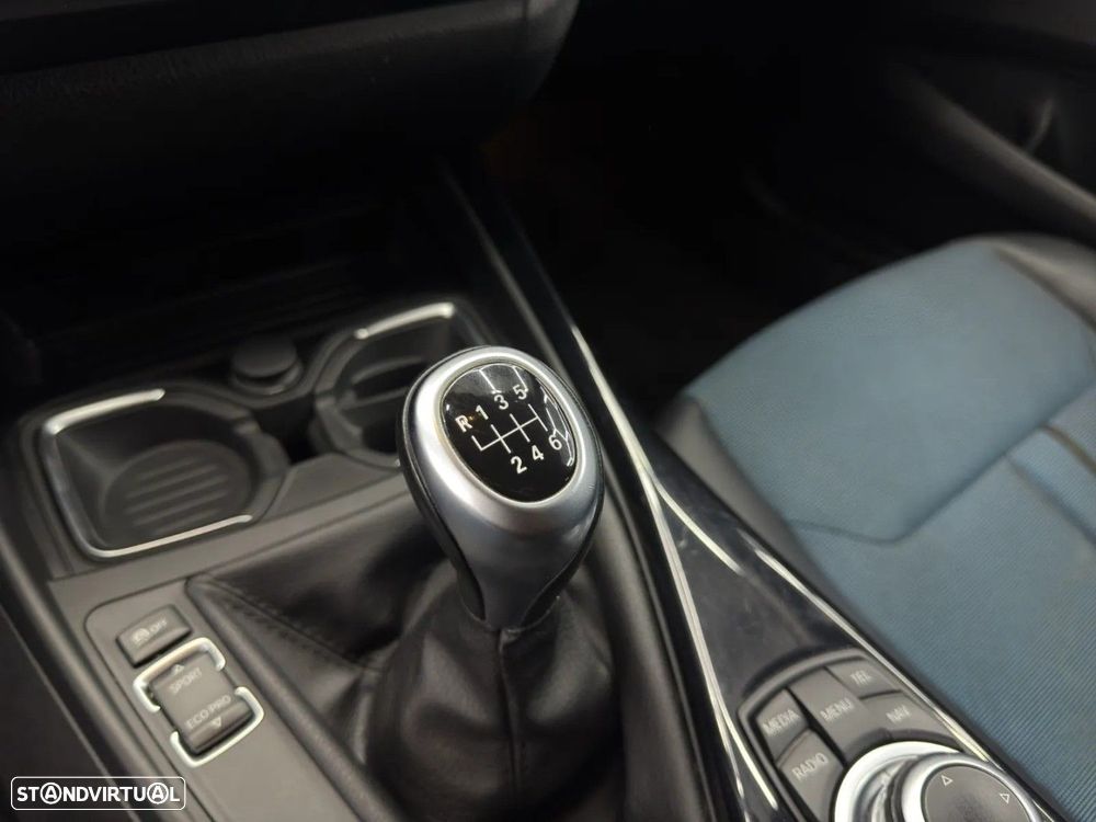 BMW 120 d Sport Line - 17