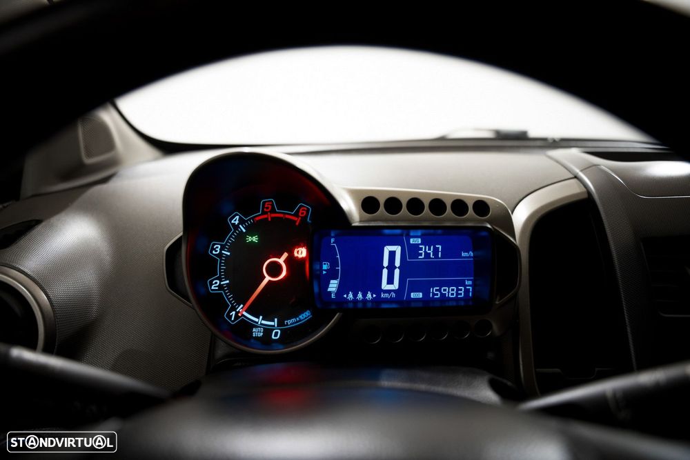 Chevrolet Aveo 1.3 VCDi LT - 12