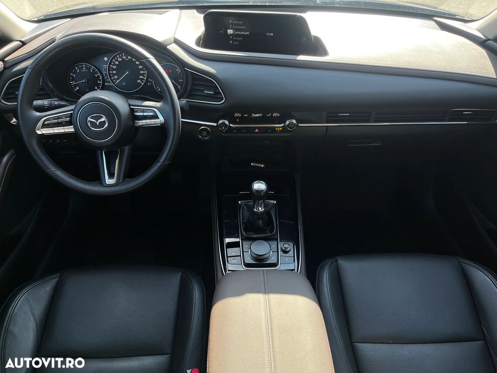 Mazda CX-30 SKYACTIV-X 2.0 M-Hybrid - 13