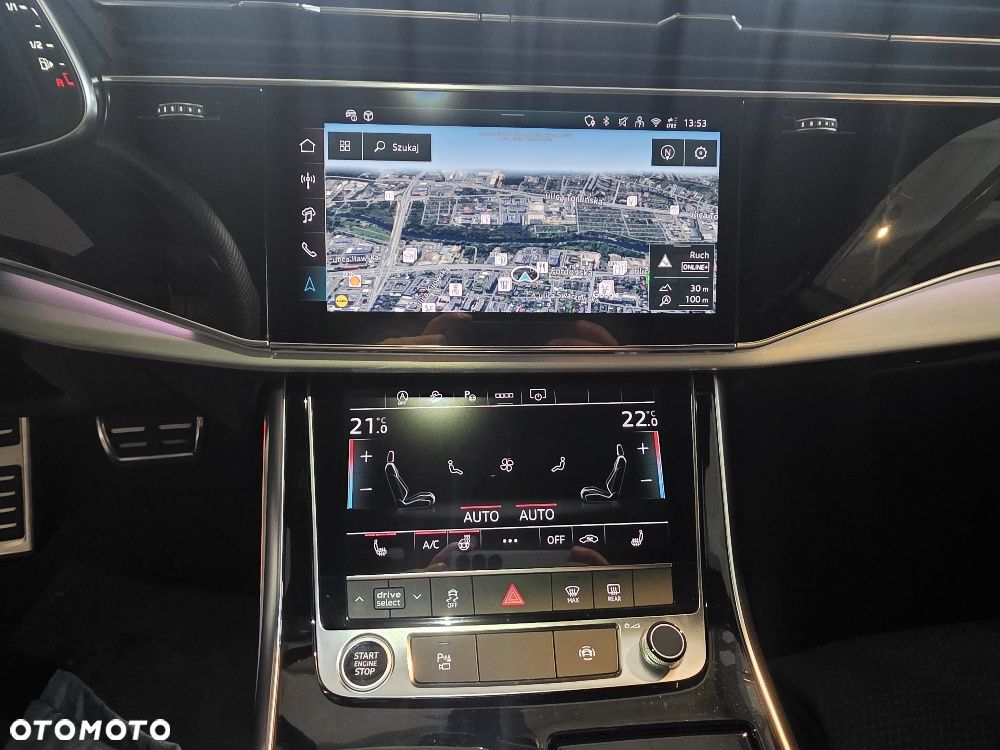 Audi Q8 - 30