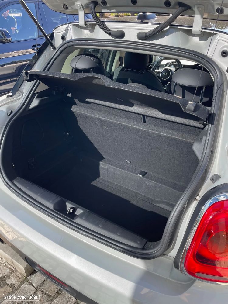 MINI 5 Portas Cooper D - 6