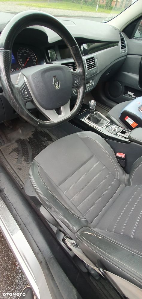 Renault Laguna 2.0 dCi Bose Edition - 9